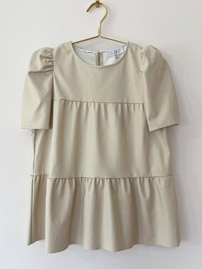 THML NWOT Neutral Minimaist Vegan Leather Tiered Cap Sleeve Structured Blouse